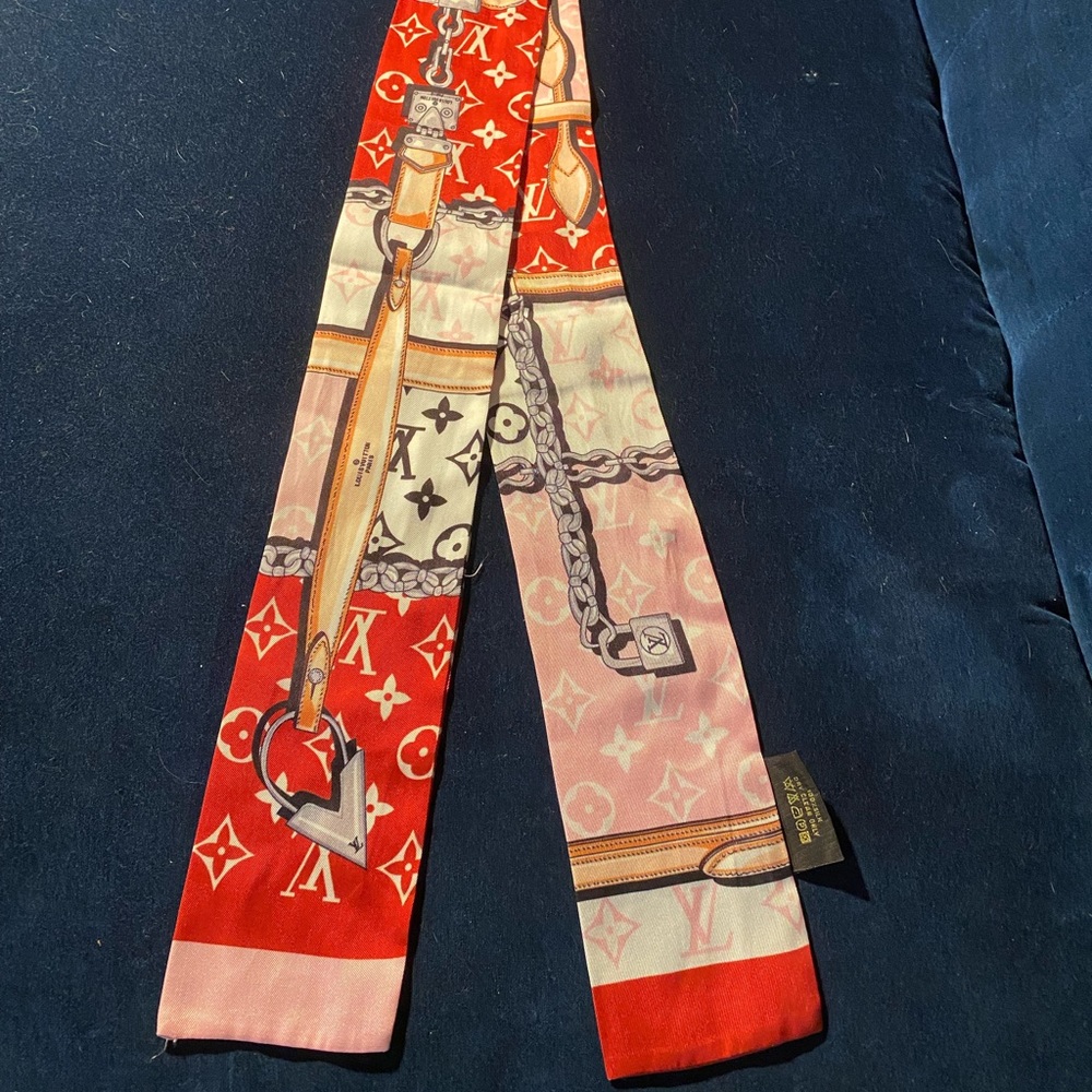 Louis Vuitton BANDEAU Twilly